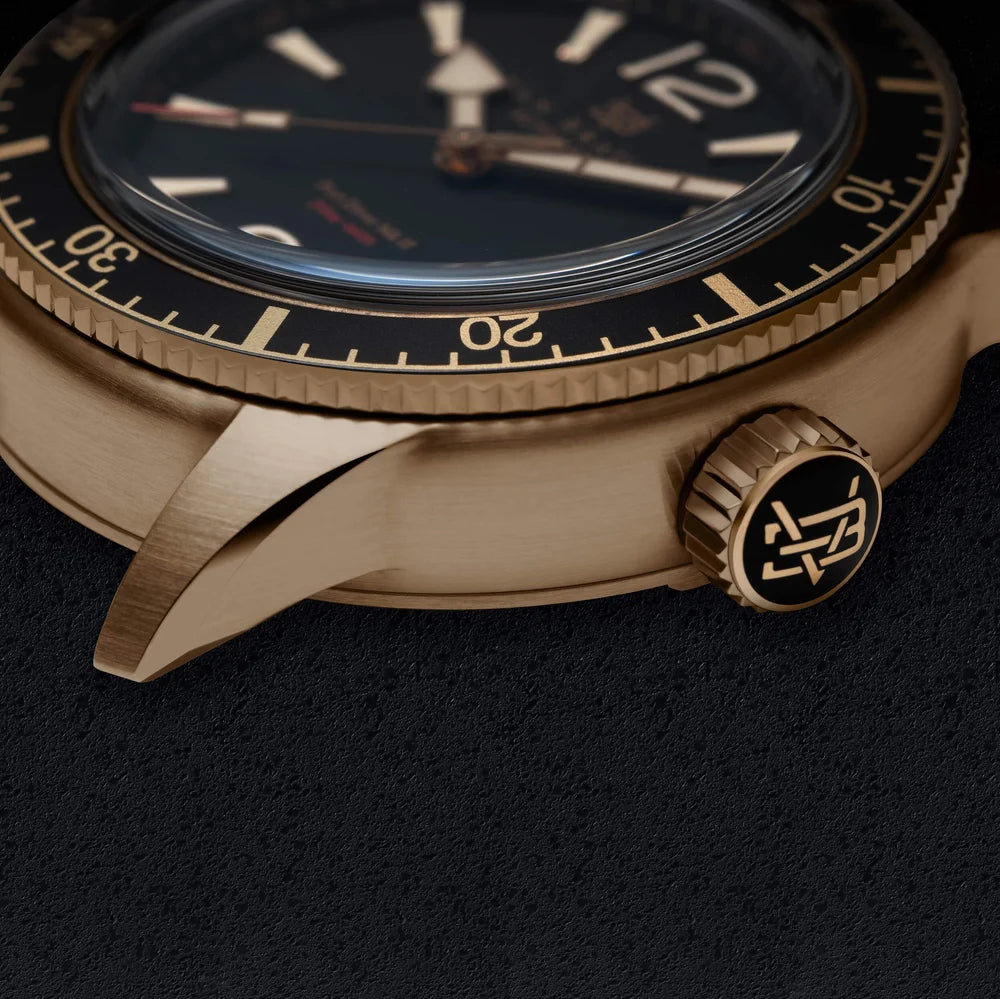 Port Diver - 18K Gold